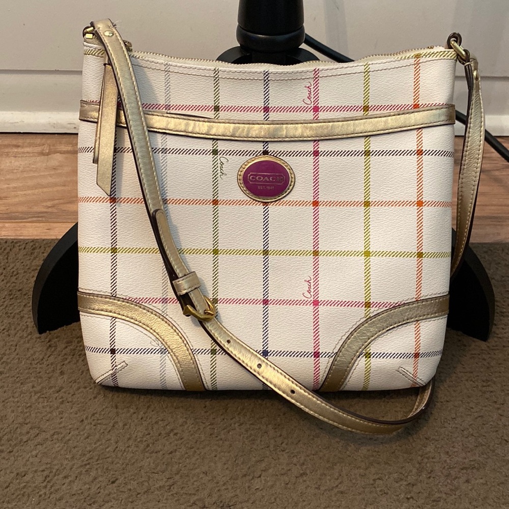 Authenticated Coach Peyton Tattersall File Crossbody